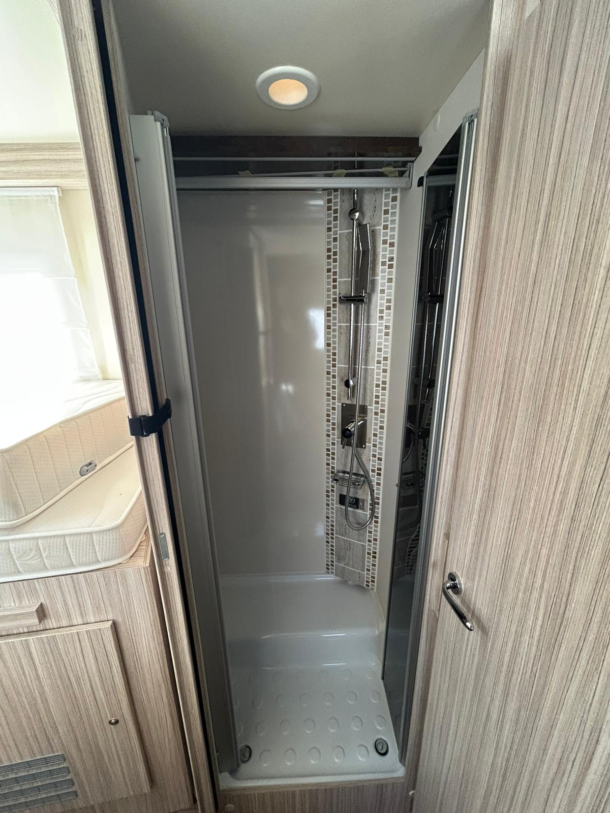 Elnagh magnum 530_camper motorhome (12)
