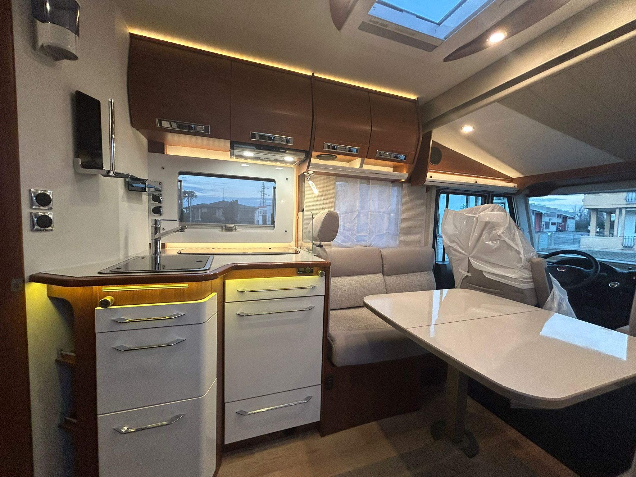 Immagine WhatsApp 2025-12-03 ore 09.35.59_1a9fcf7b