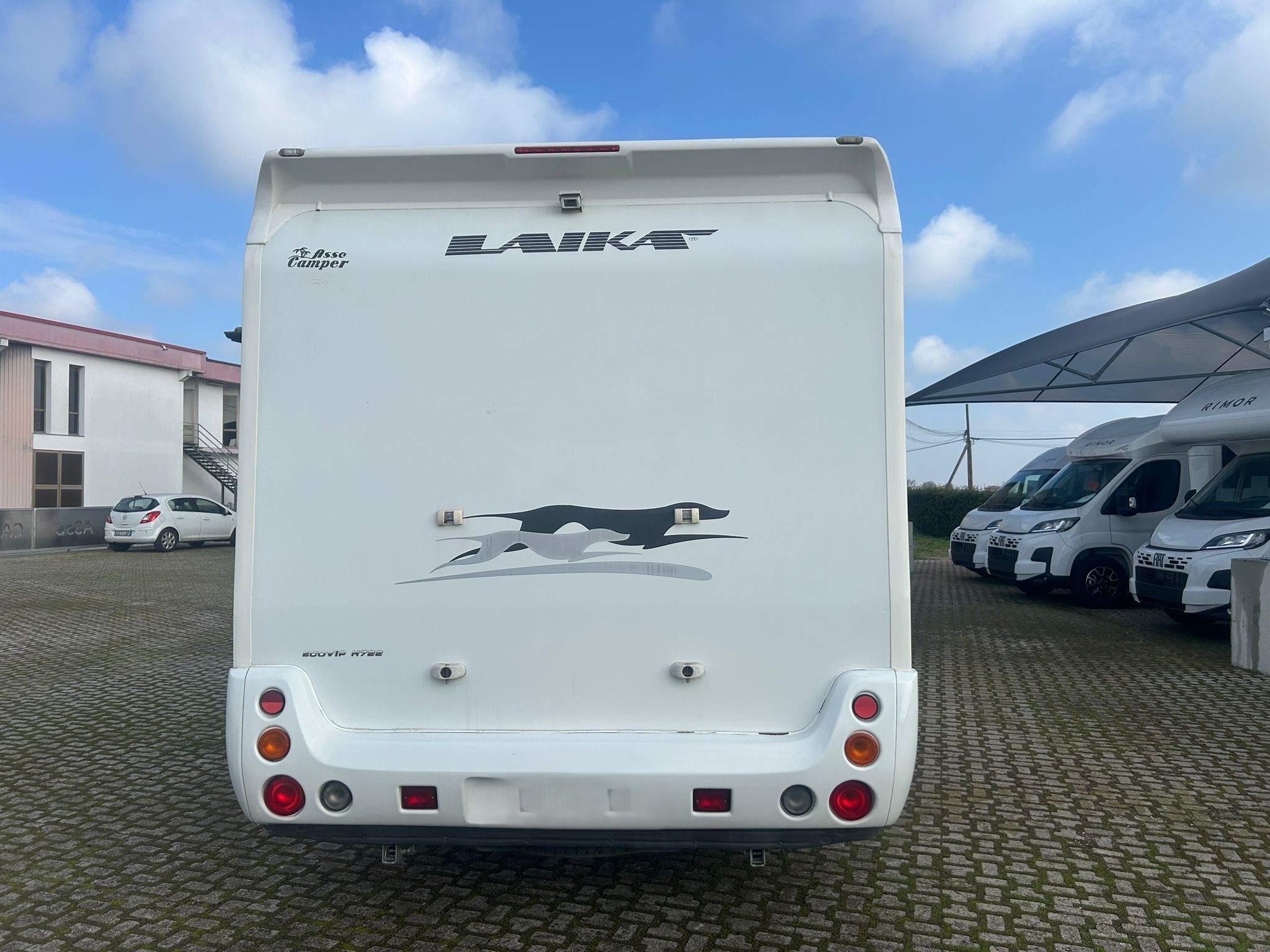 Laika Ecovip H722 (3)