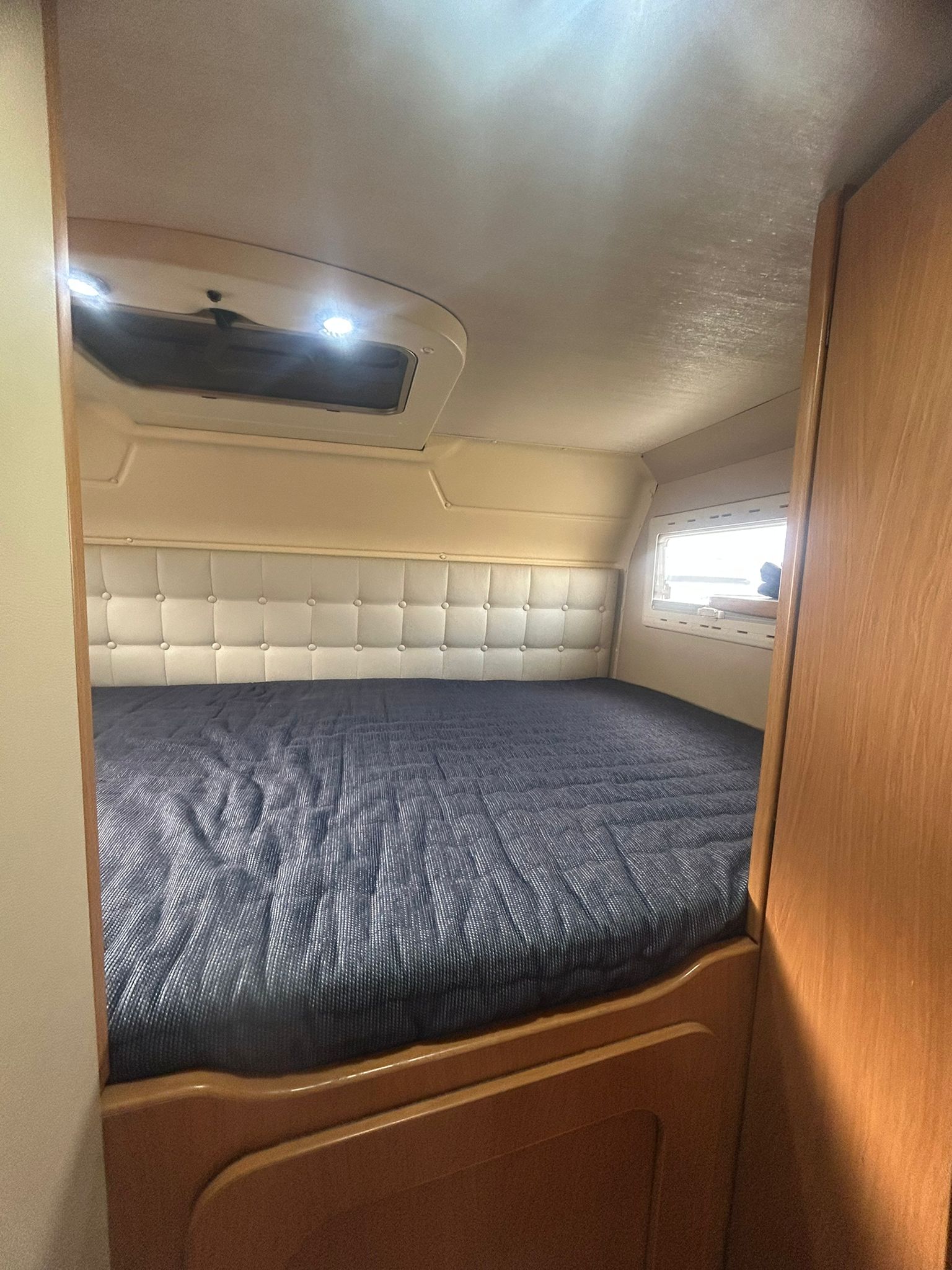 Laika Ecovip H722 (6)