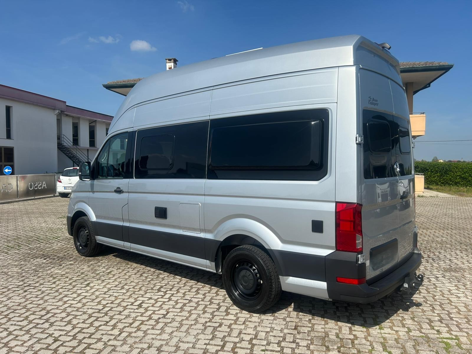 WhatsApp Image 2026-04-16 at 15.45.51 (1)