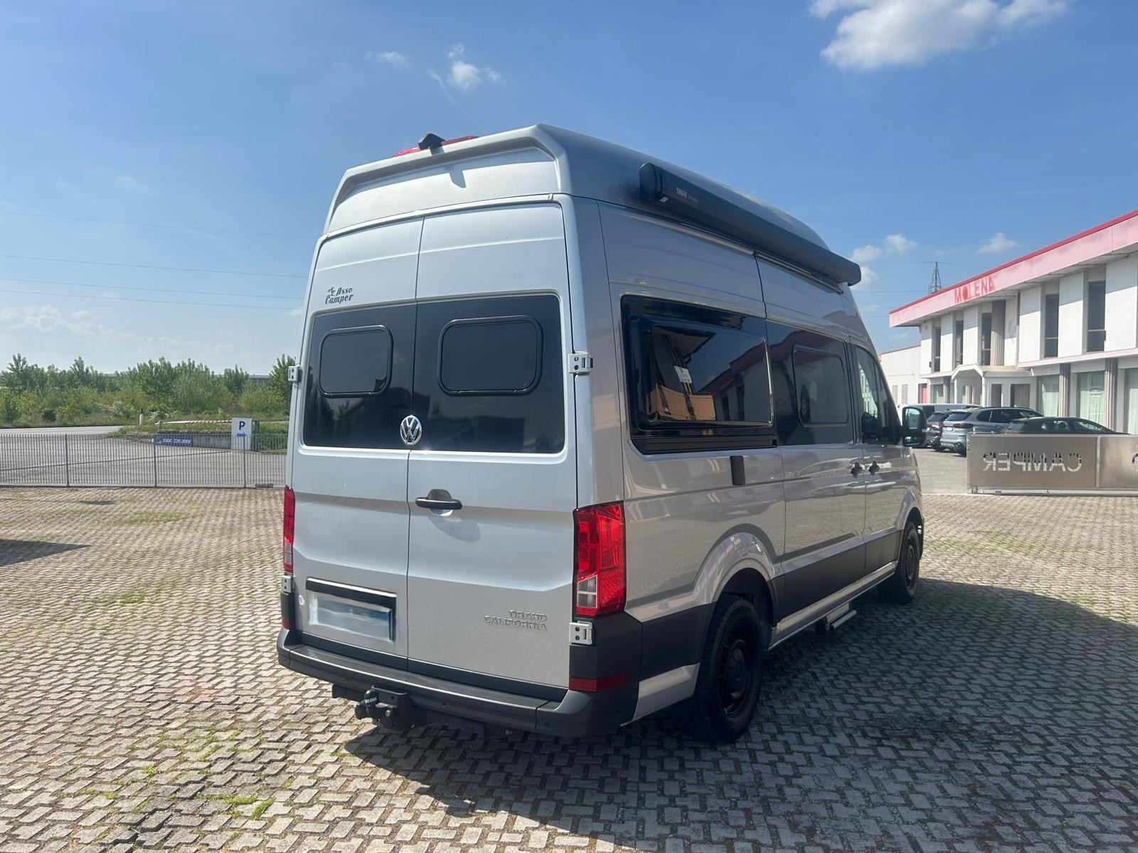 WhatsApp Image 2026-04-16 at 15.45.51