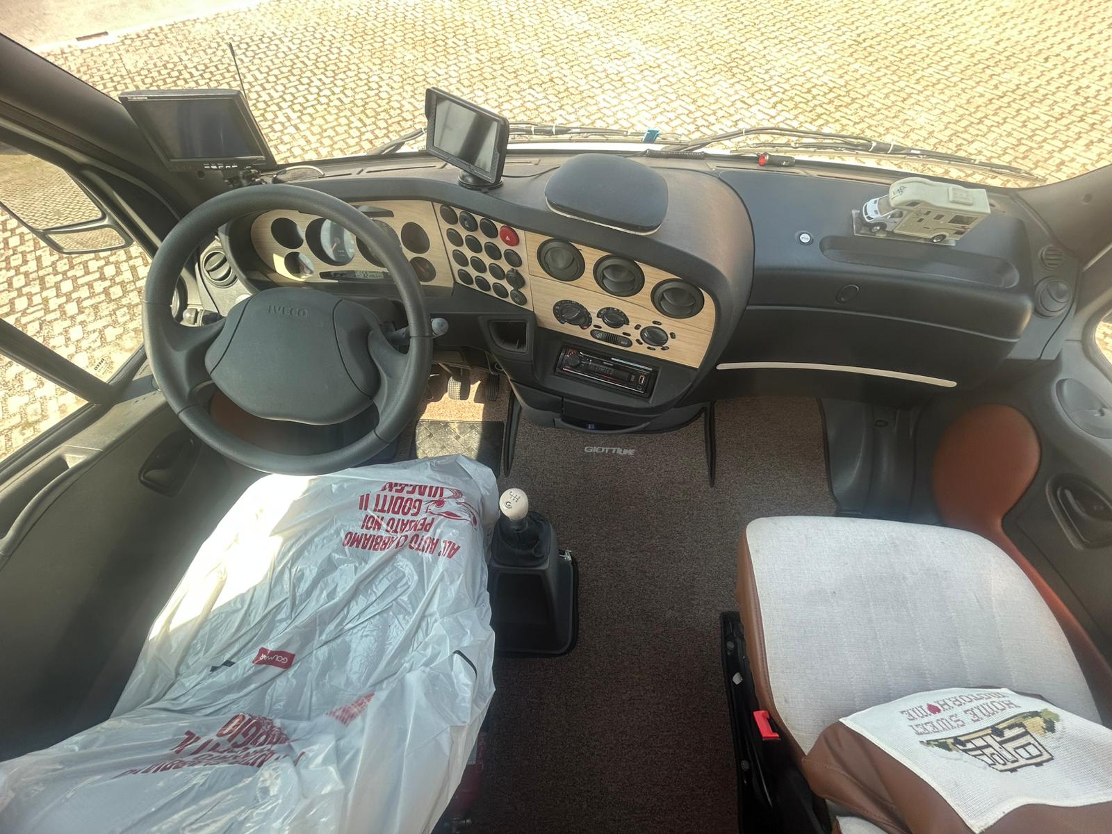 WhatsApp Image 2026-04-18 at 14.27.49 (3)