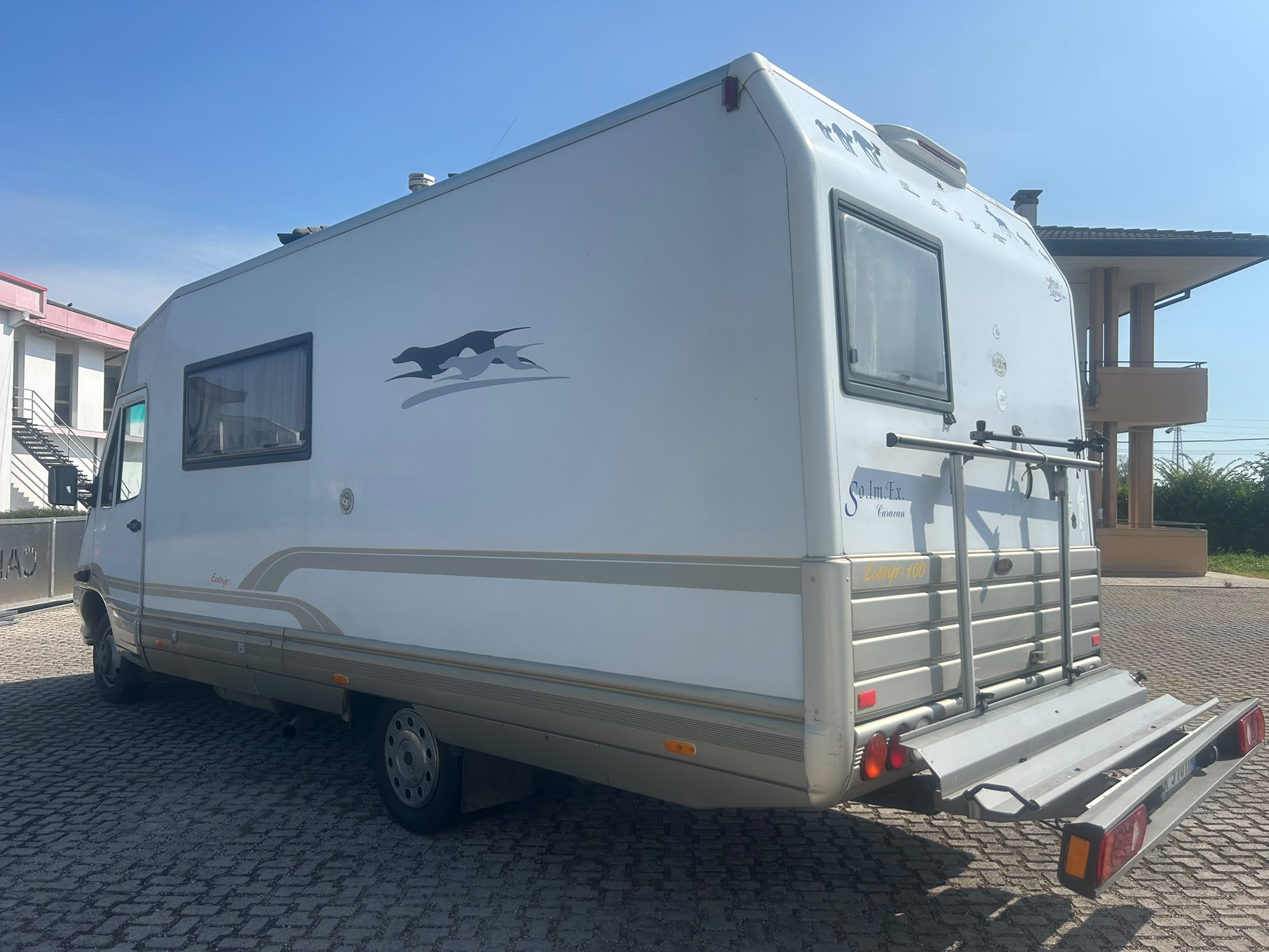 Laika Ecovip 100 (2)